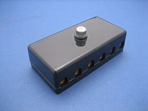 KERAMIKSICHERUNGSBOX, 6-FACH, SCHWARZ